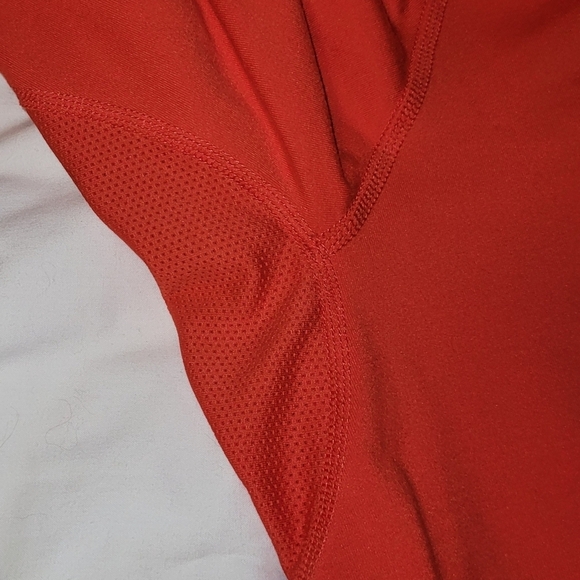 Nike* Element* Dri Fit* 1/2 Zip Top* Running* Red* Sz XL - Picture 7 of 9